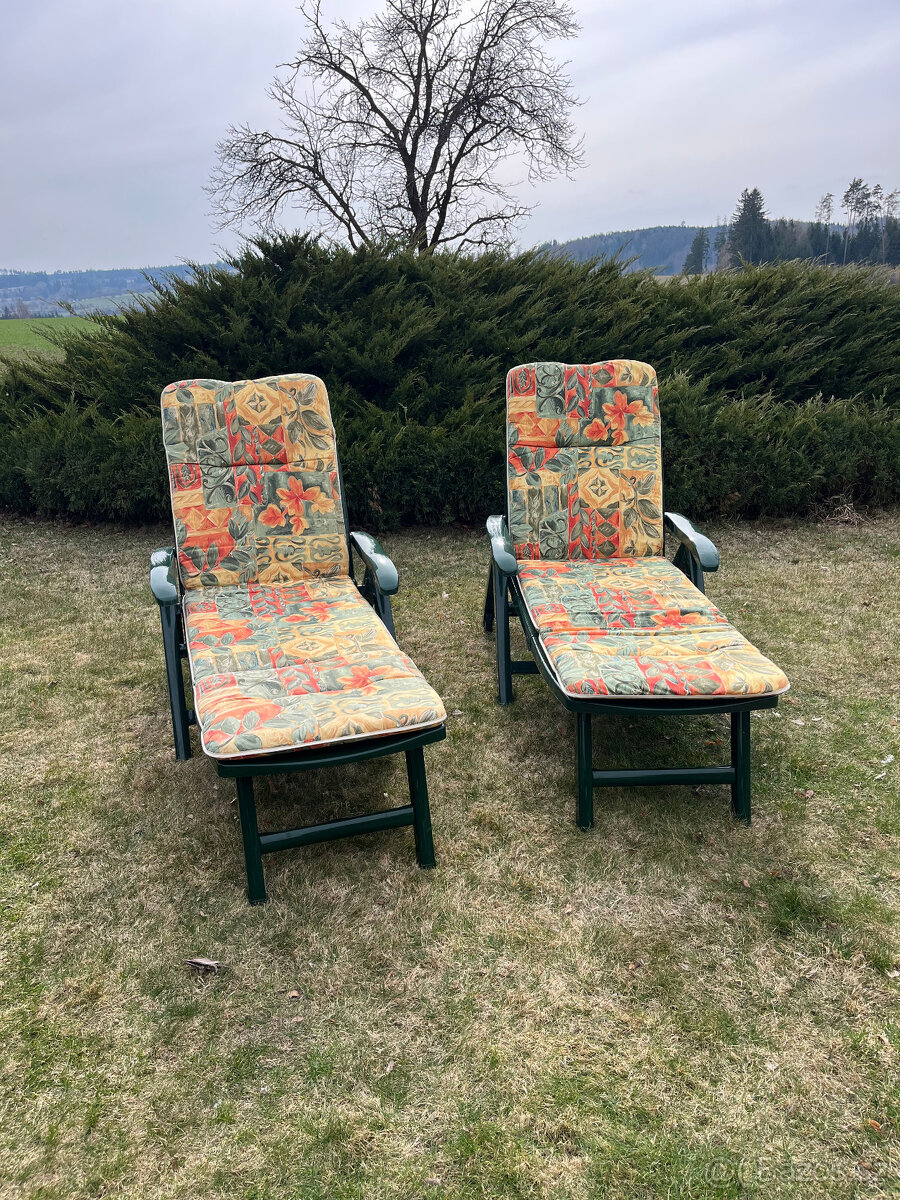 Zelená skládací lehátka - 2