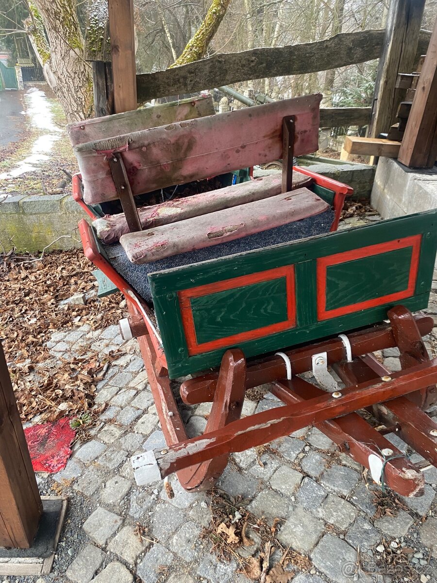 saňky staré před renovací - 2
