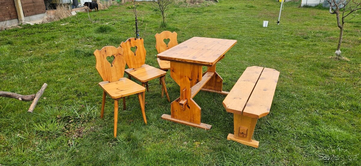 Stůl,židle a lavice - 2