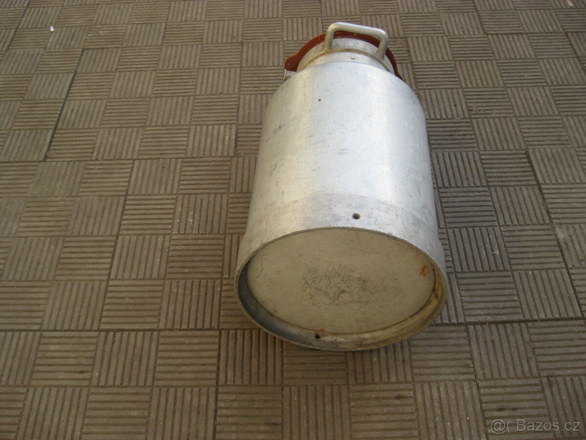 Hliníková konev 25 litrů - 2