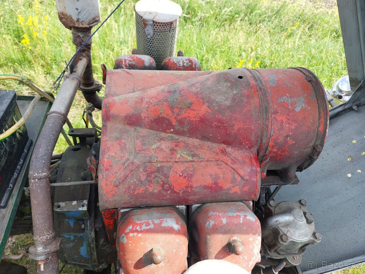 Malotraktor dom.výroby - 2