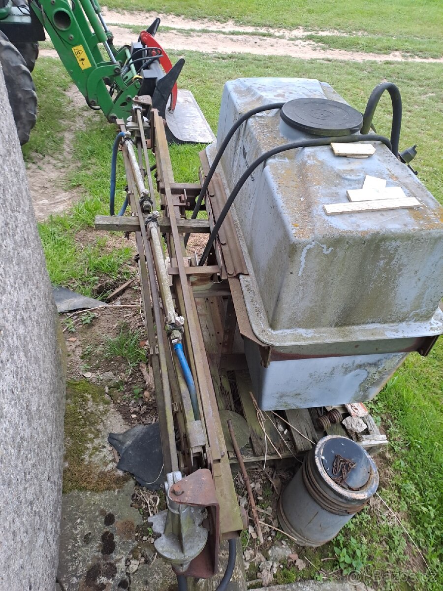 Postrikovač nesený.. - 2