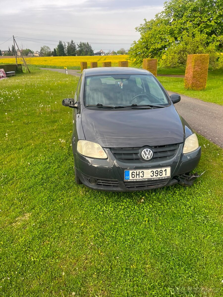 Volkswagen Fox - 2