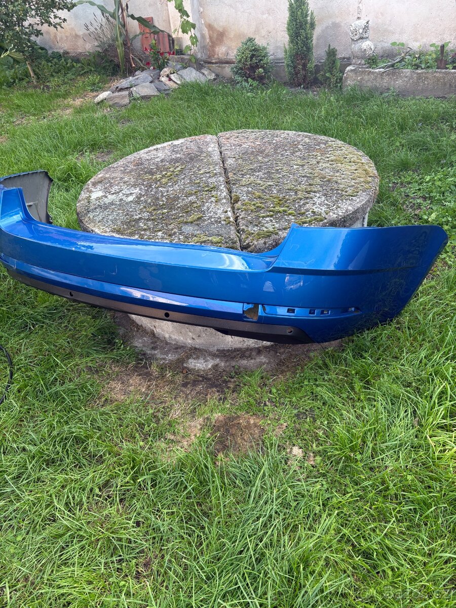 Octavia 4 zadní nárazník - 2