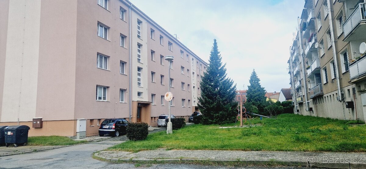 Pronájem, byt 2+1, 58m2, ul. Na Výsluní, Kralovice - 2