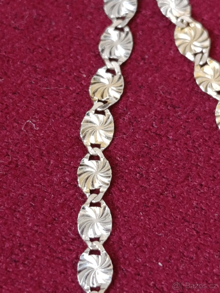 Zlatý řetízek - 2