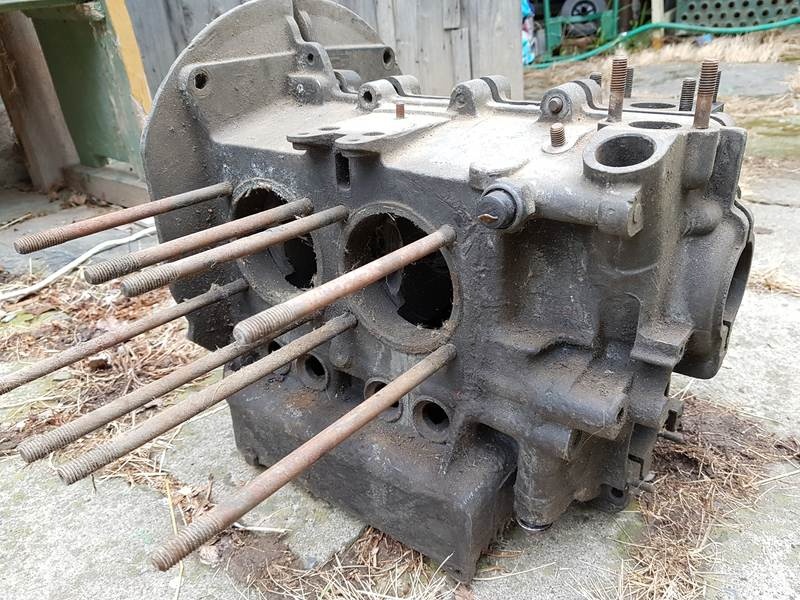 Volkswagen Brouk - blok motoru - 2