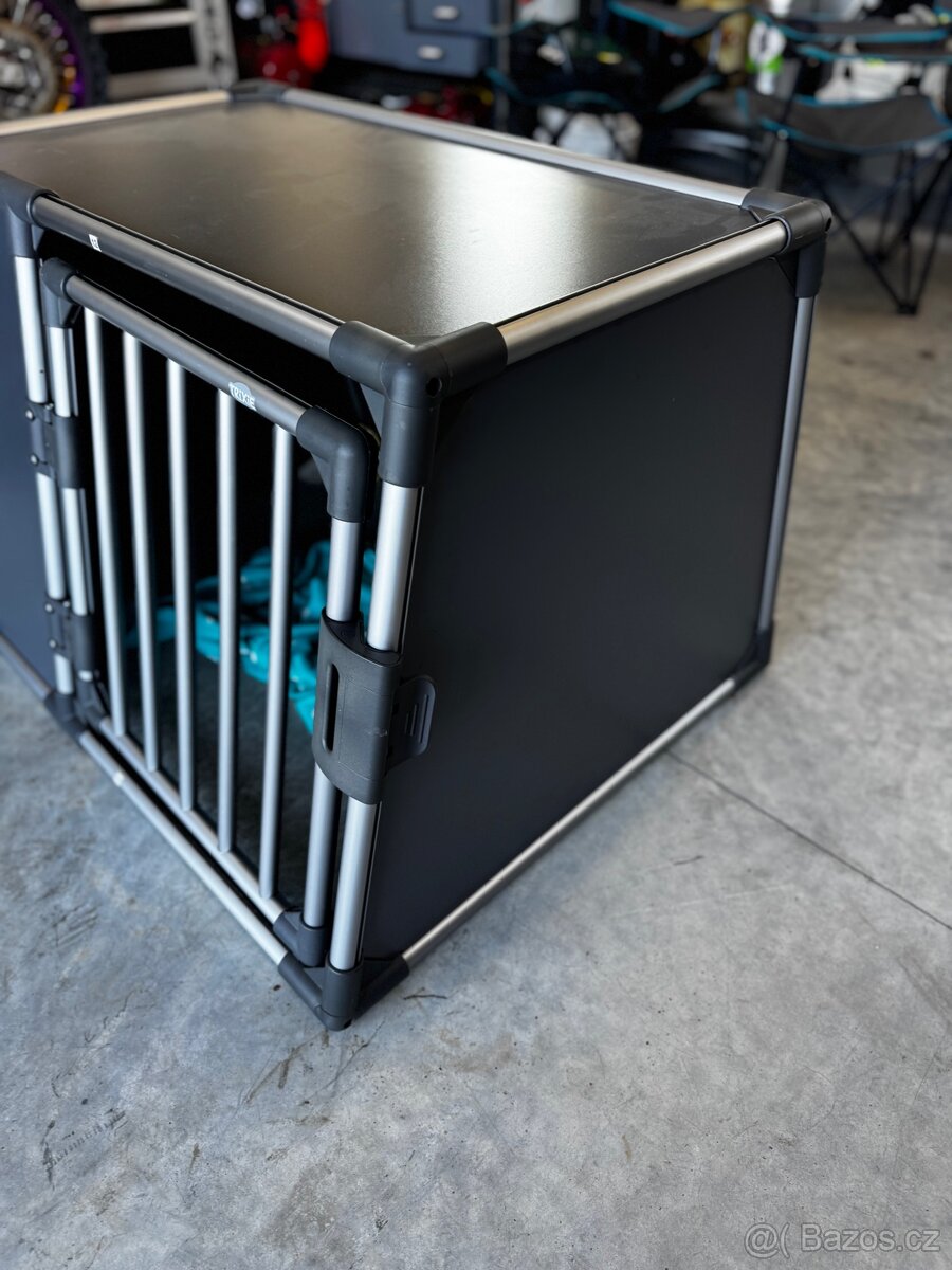 Klec pro psa do auta - přepravka Trixie - 2