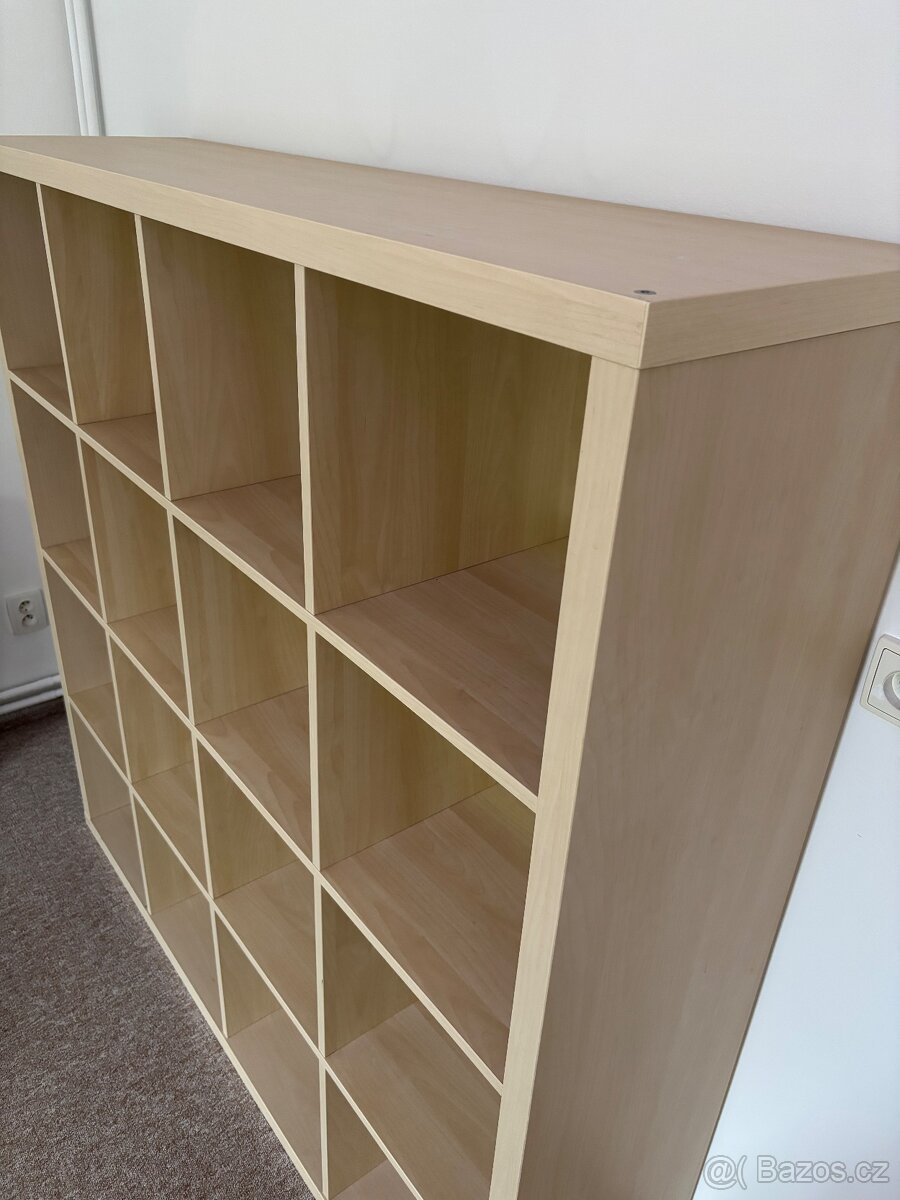 Prodej policového regálu - 2