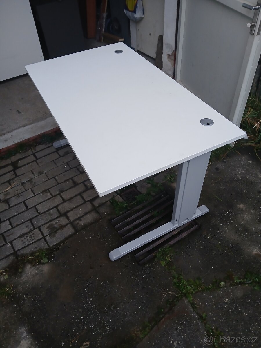Prodám psací a počítačový stůl - 2