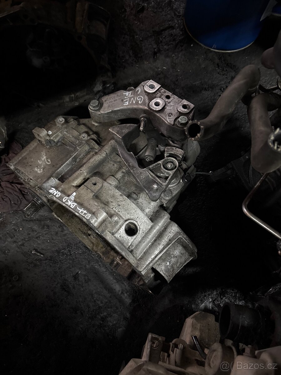 Škoda převodovka jhn knp lnr gry jlu duu ewt gsb - 2