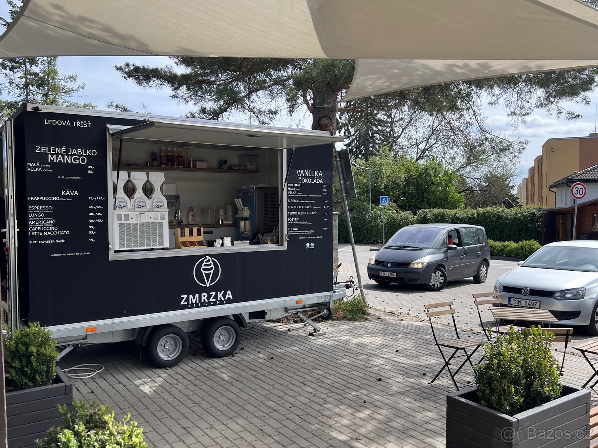 Zmrzlinový stánek pojízdný - 2