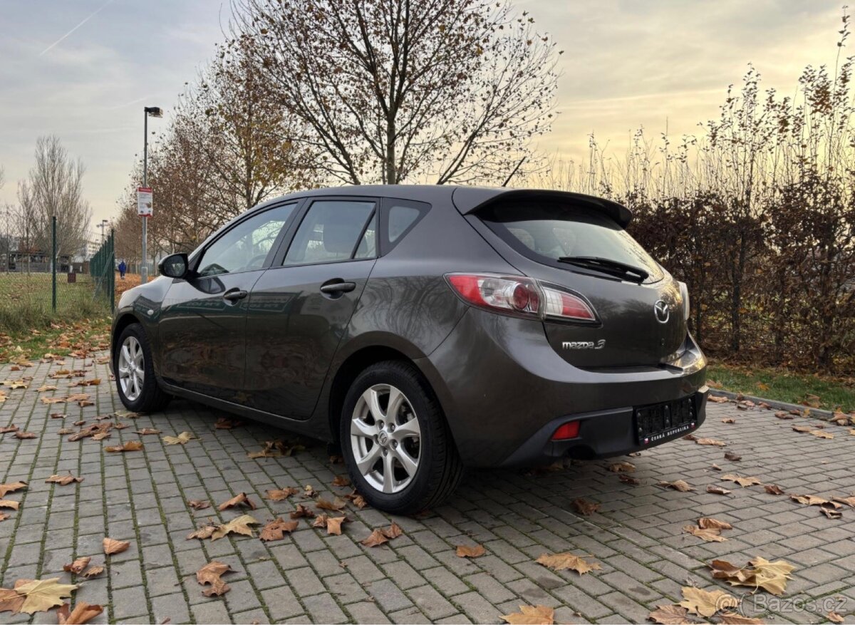 MAZDA 3 1.6 77 kW ROK 2010 - BENZÍN - 2