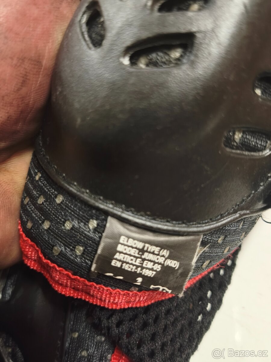 Dětská motokrosová výbava - 2