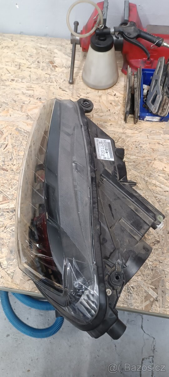 Levé přední světlo Škoda Superb 3 - 2