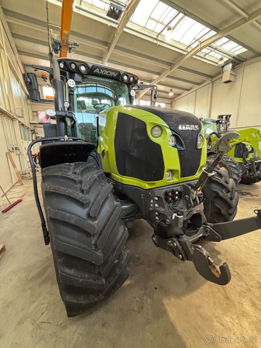 Claas Axion 870 - 2