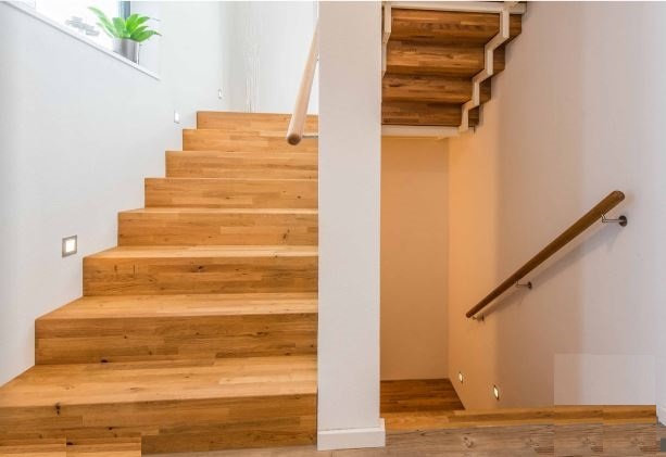 Schody ocelové levé, tvar U, výška 270 cm - 2