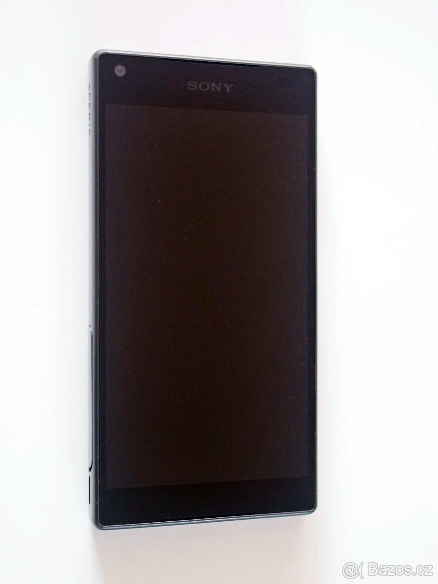 Sony Xperia Z5 Compact - 2