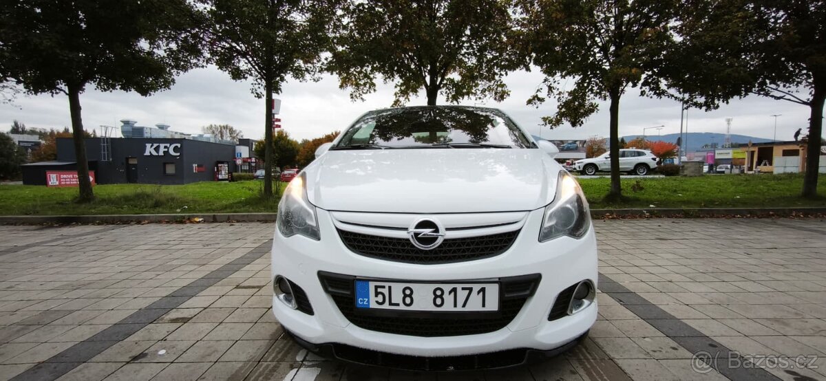 Opel Corsa D OPC 1.6 16V Turbo facelift - 2