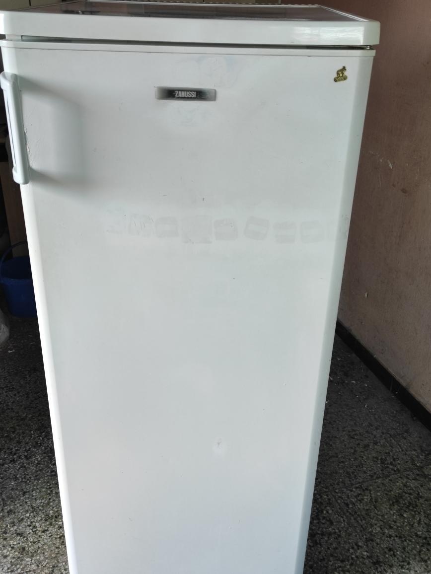 Prodám ledničku Zanussi - 2
