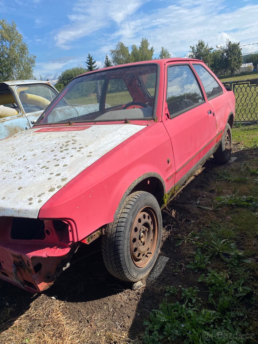 Ford escort 1.4 benzin - 2