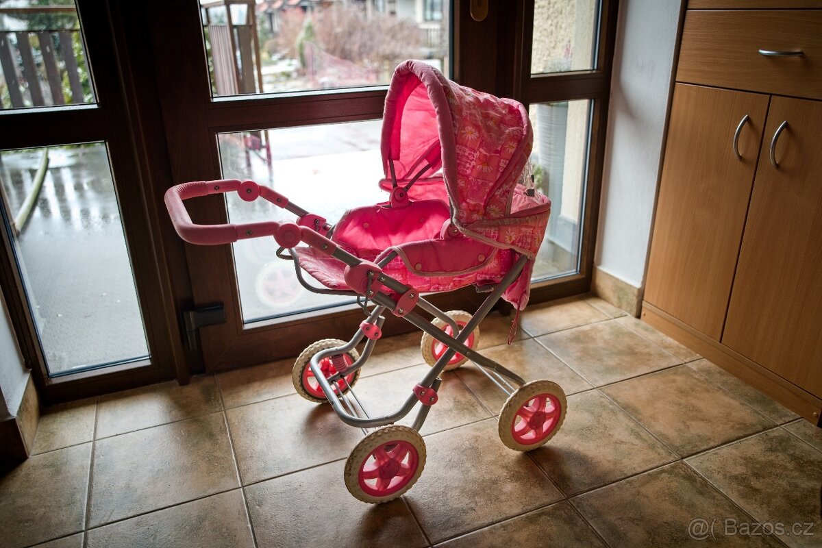 Kočárek pro panenky - 2