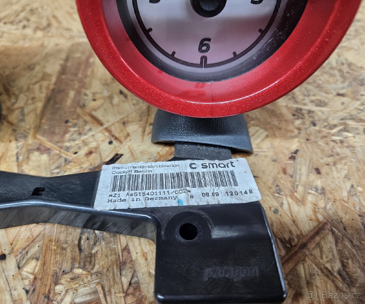 Přídavné budíky Smart Fortwo 451 benzín - 2