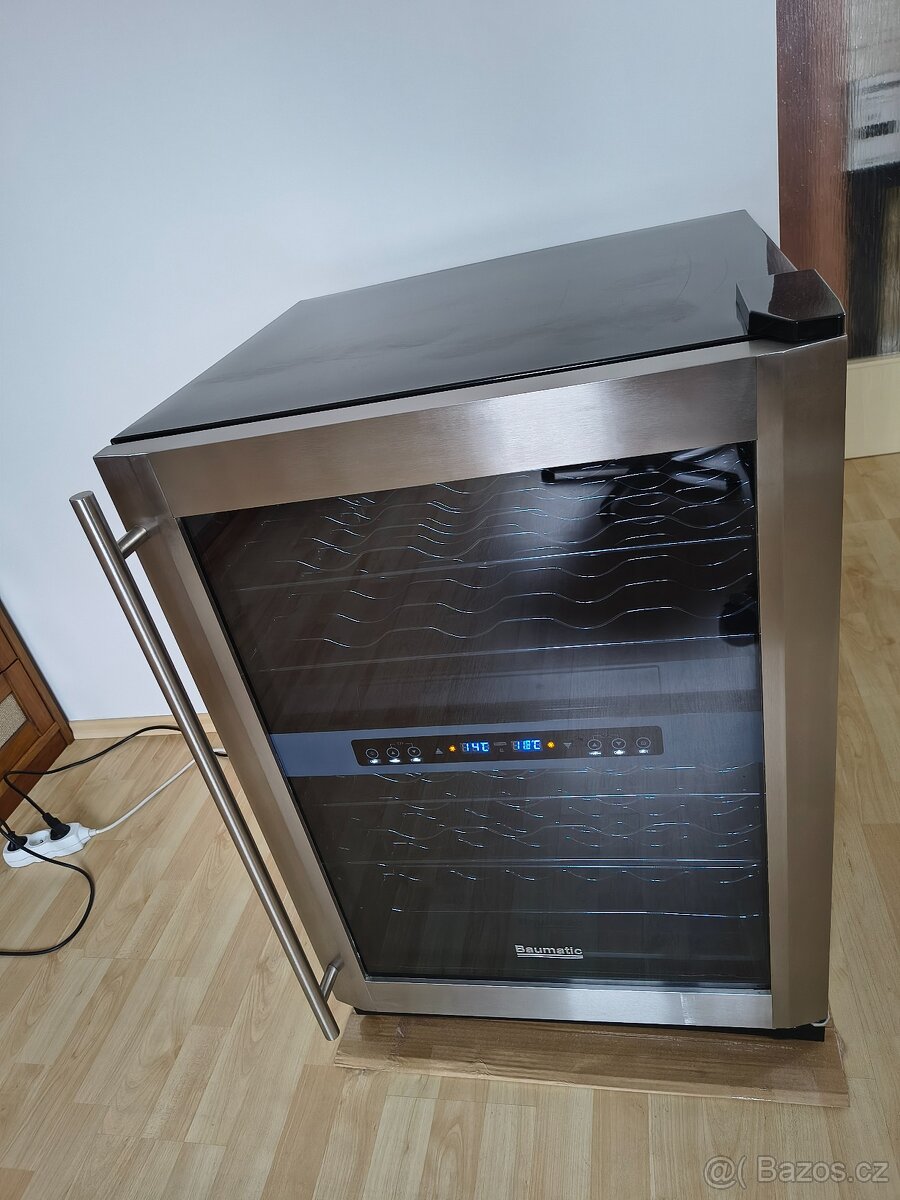 Vinotéka / Lednice na víno Baumatic BFW 440 - 2