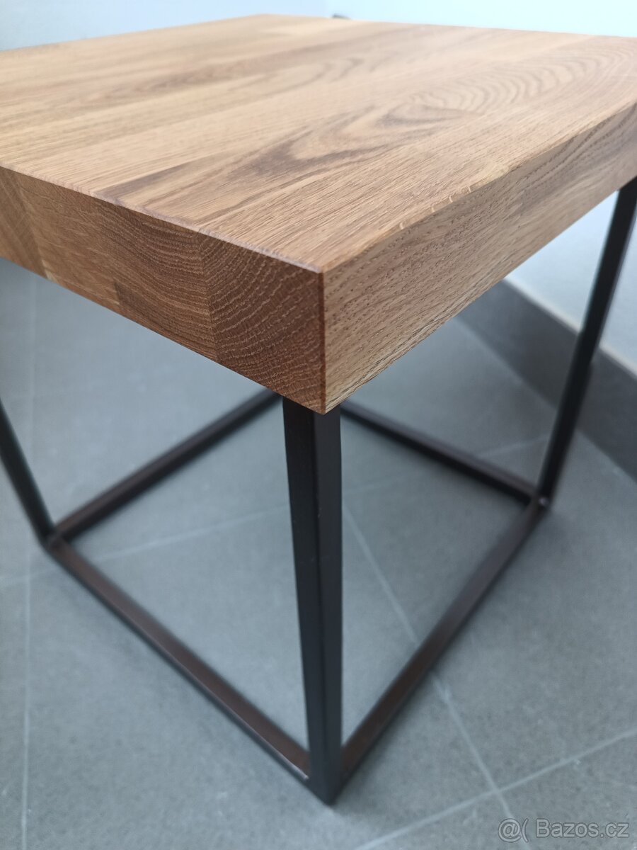 Konferenční stolek/taburet - 2