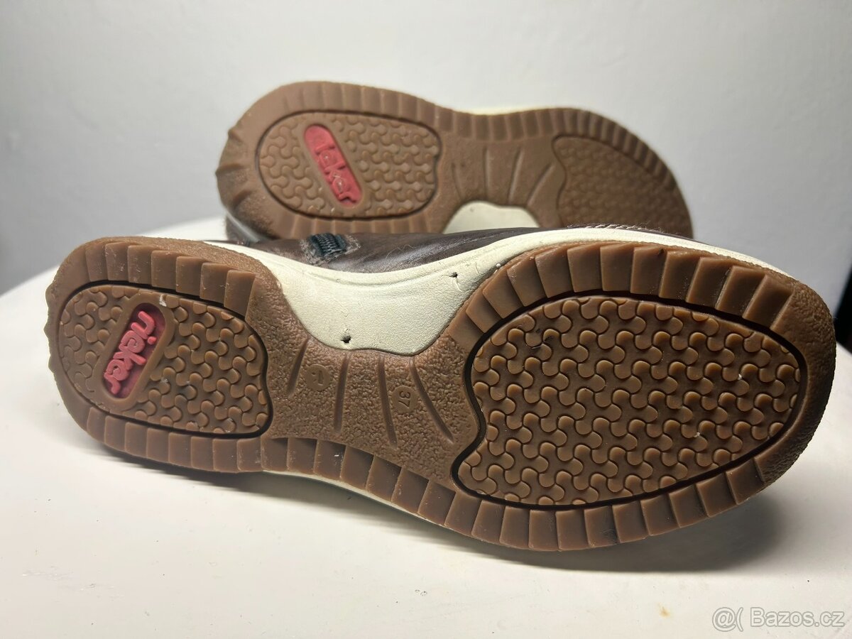 dámské boty Rieker vel. 37 - 2