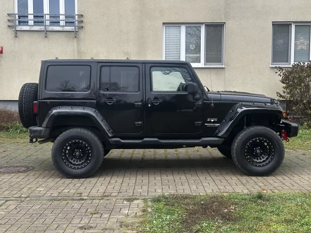 Jeep Wrangler - 2