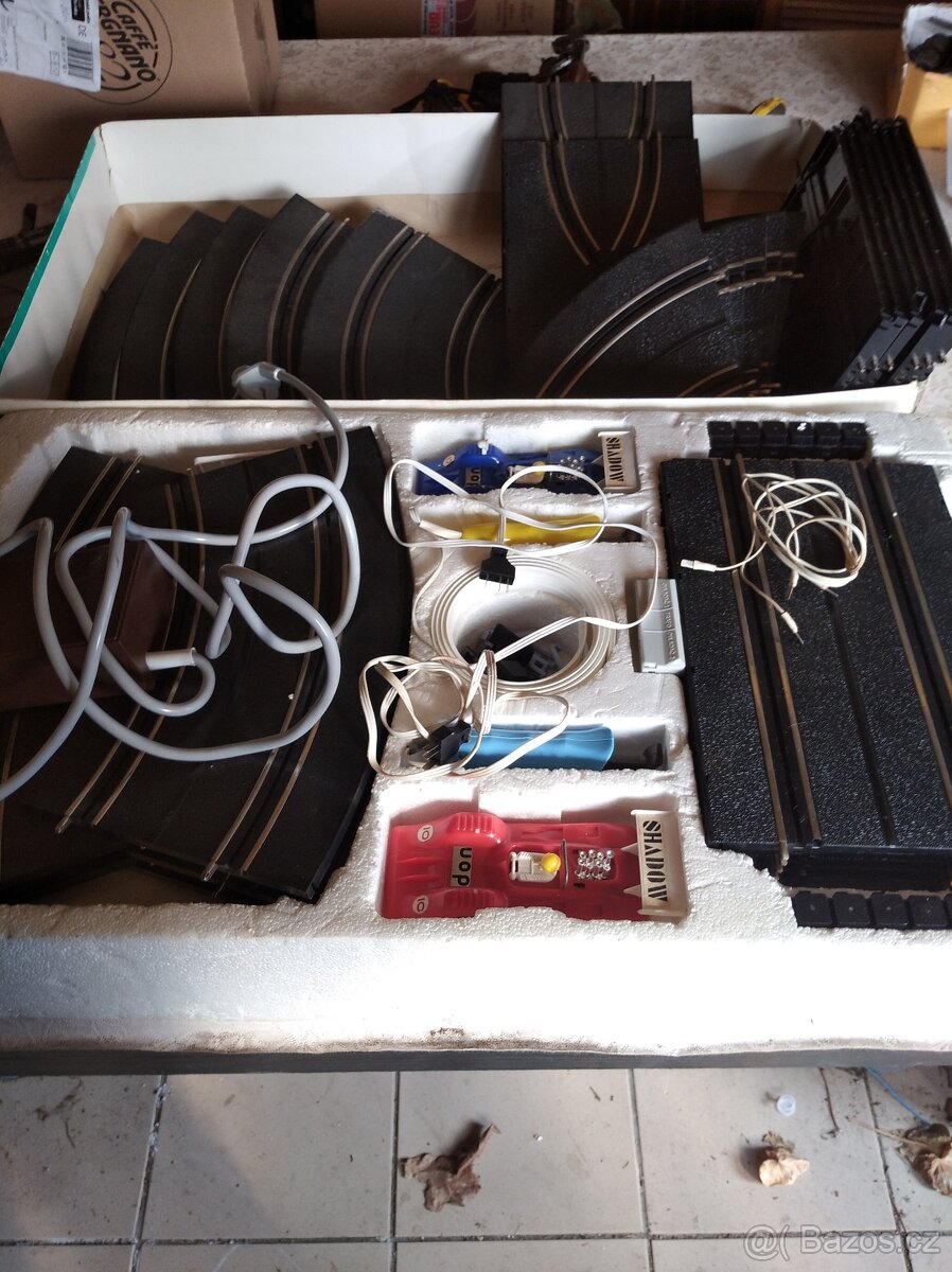 Autodráha ites shadow + díly navíc - 2