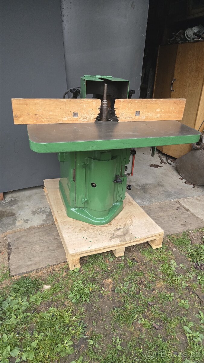 Fréza na dřevo - 2