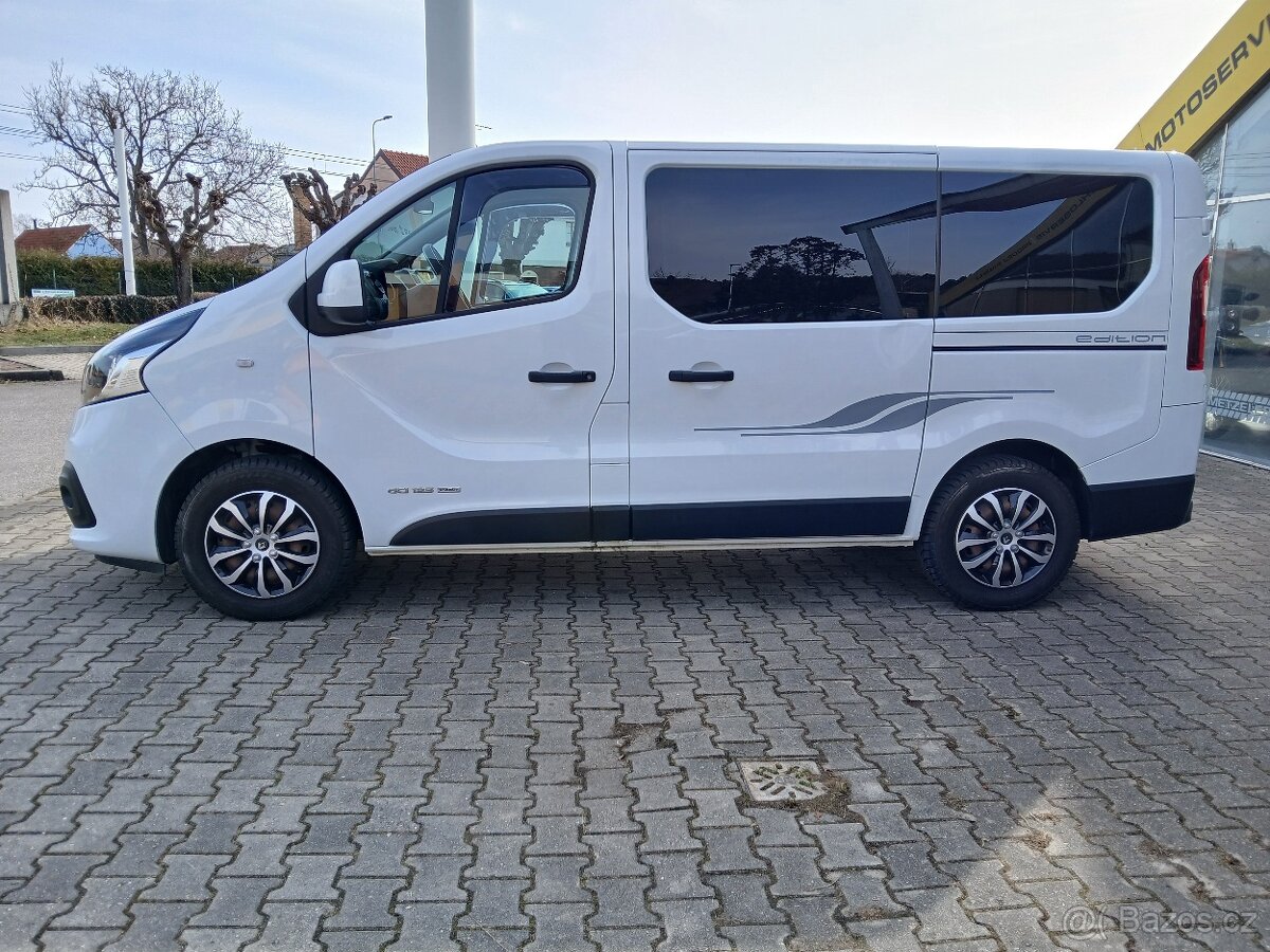 Renault Trafic 1.6dci, 92kW, 5 míst, markýza - 2