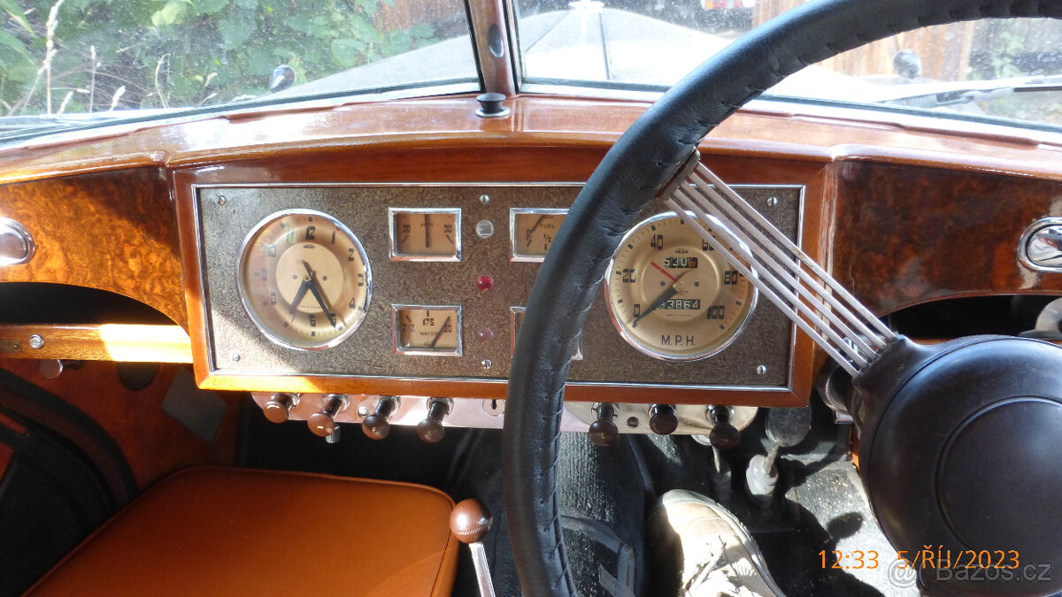Veterán RMF Riley Salon 2500 - 2