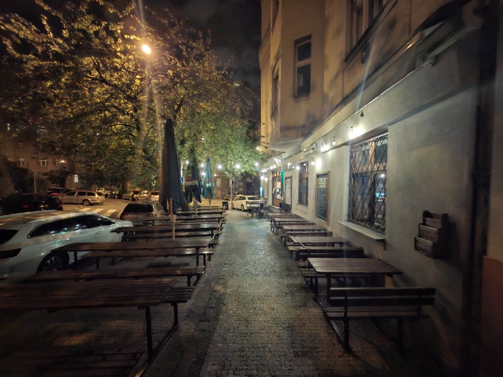 Restaurační ZAHRÁDKA - 2