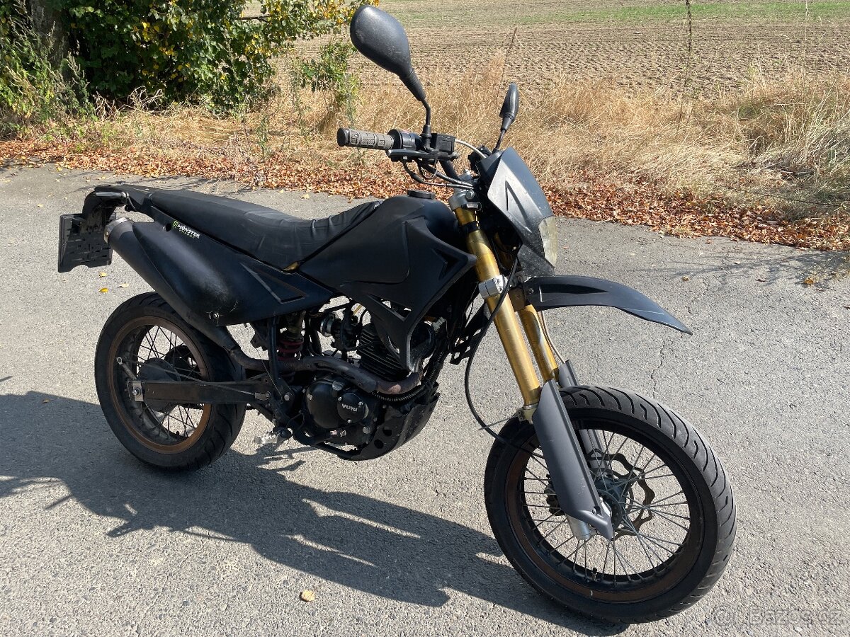 Yuki 125 sm