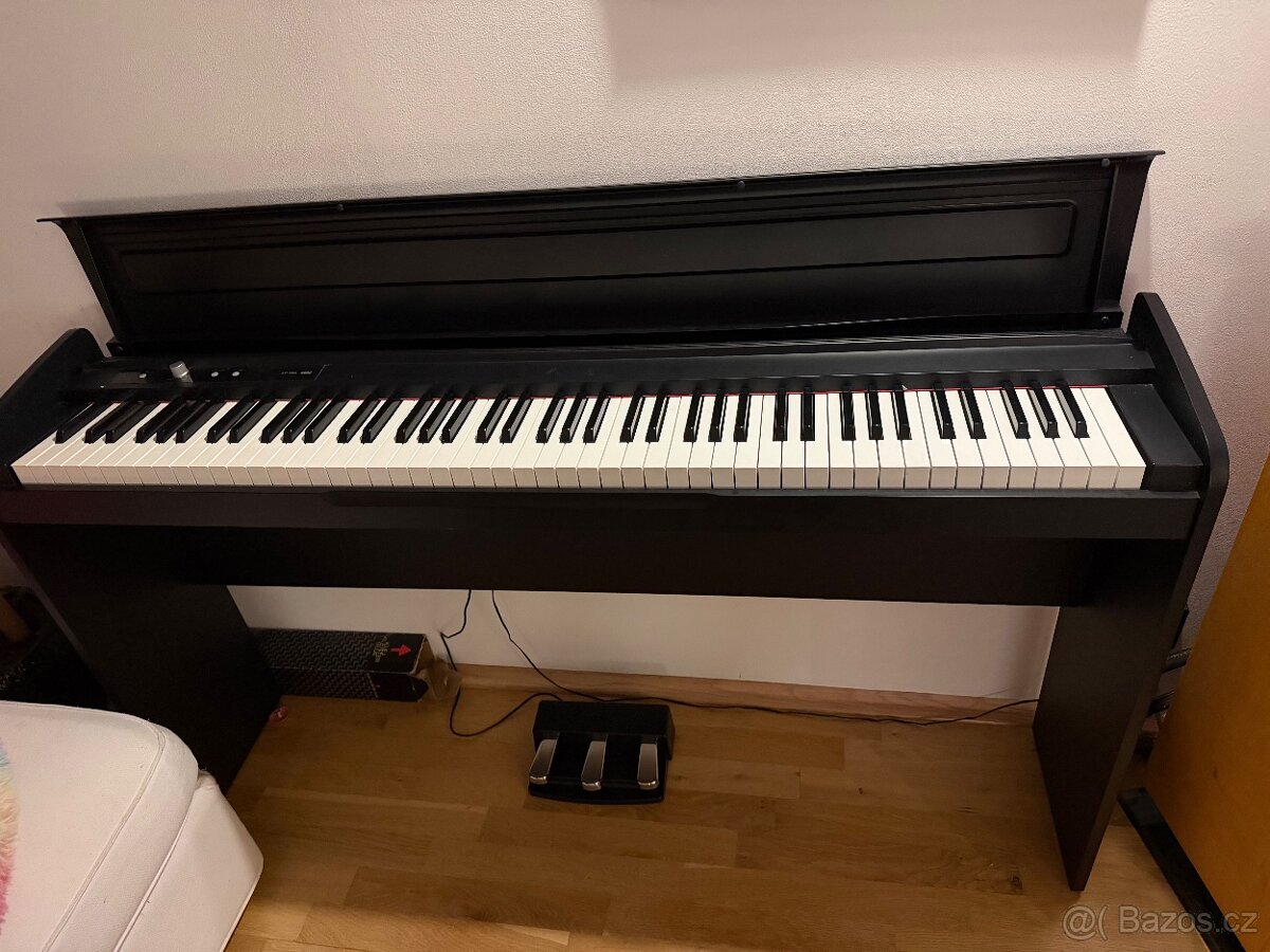 Digitální piano Korg LP-180 - 2