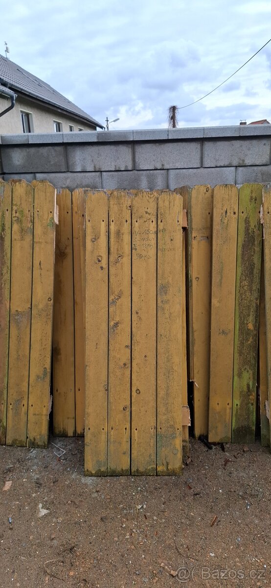 Plaňky Sloupky Trubky Plot Prkna - 2