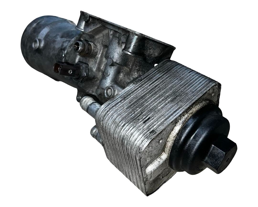 Chladič oleje 045115389J BMR VW Passat B6 r.v. 2008 - 2