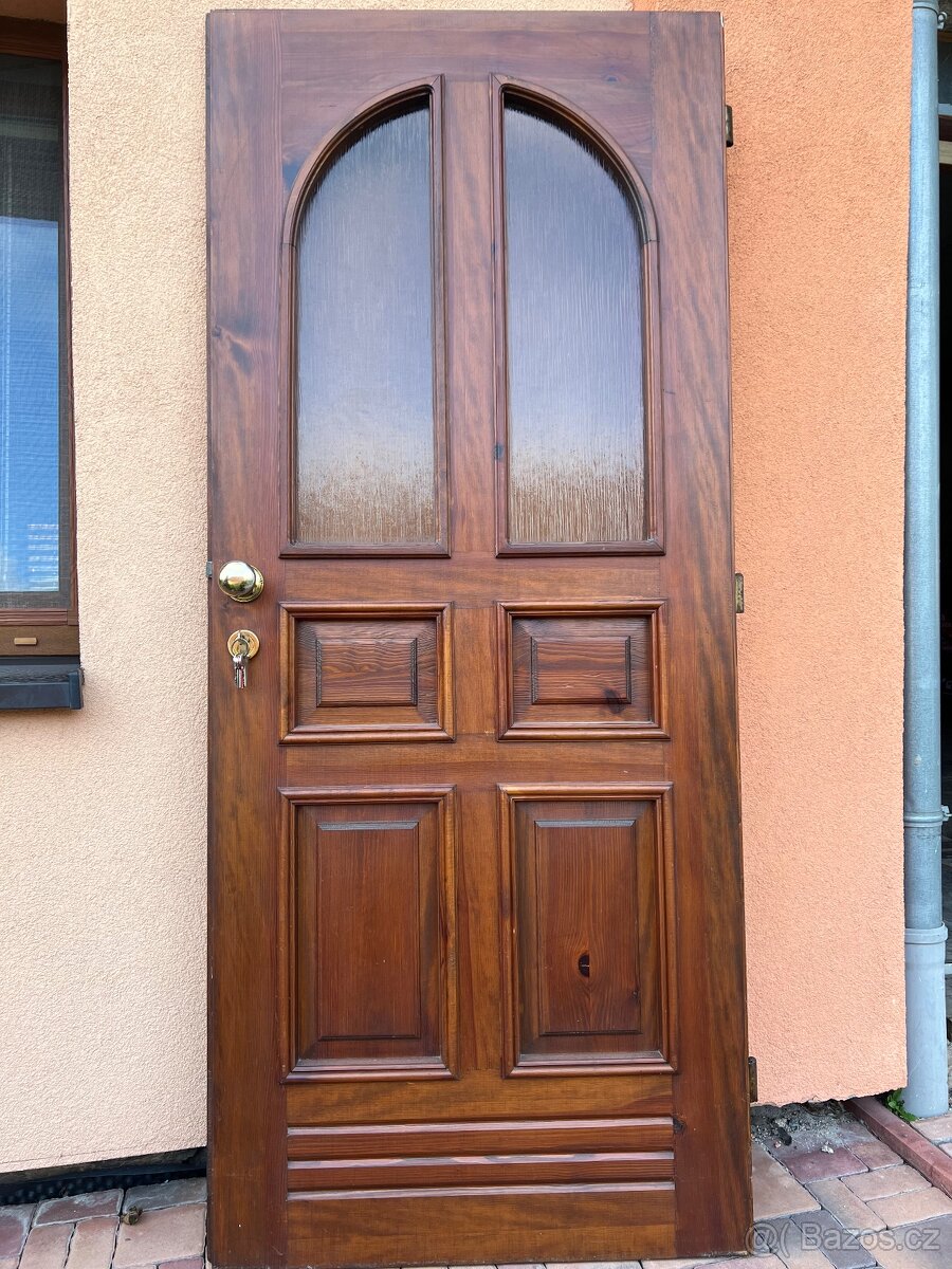 Vchodové dubové dveře z masivu 80 cm levé - 2