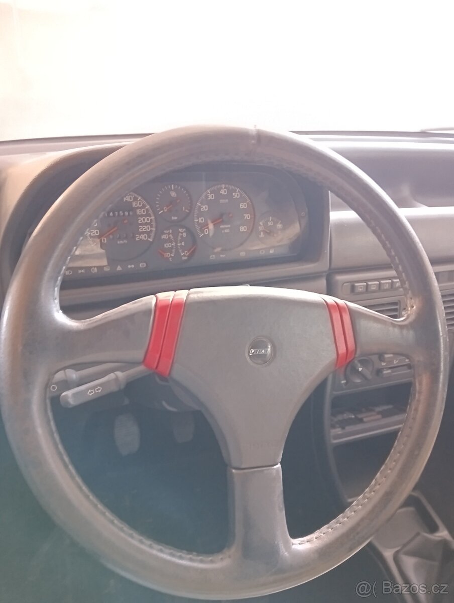 Fiat Uno turbo - 2