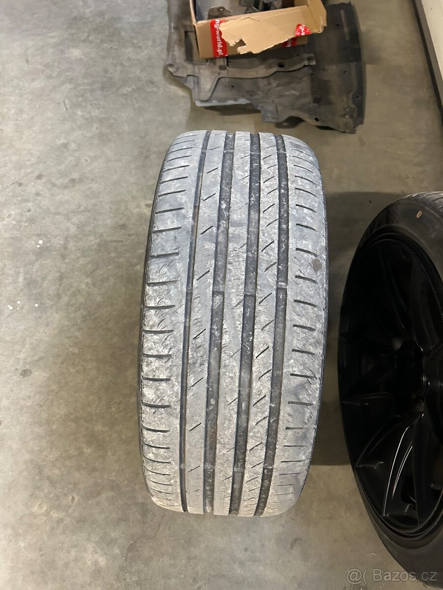 XXR-Wheels 527 r19 5x114.3 5x120 dvourozmer - 2