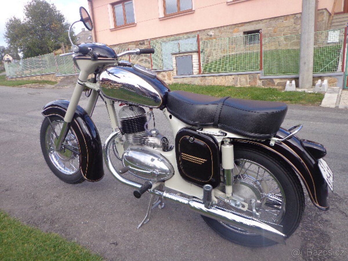 Jawa 250,353 kývačka Ambasador - 2