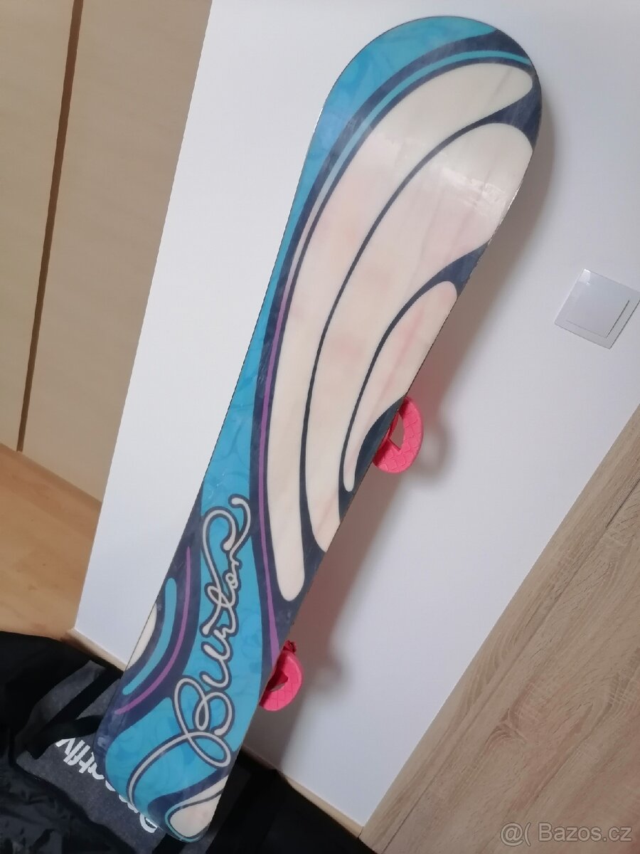 Snowboard Burton, SNB boty, Quiksilver helma - 2