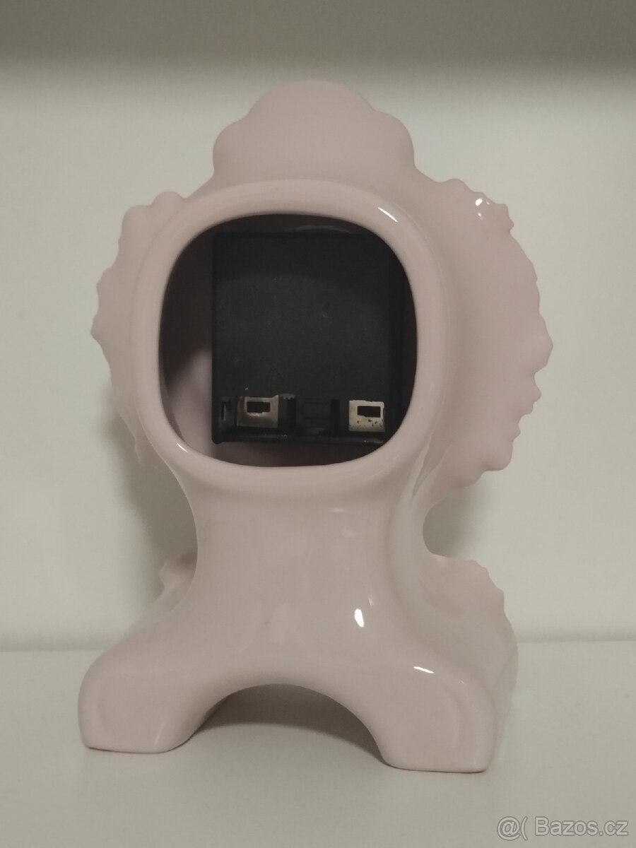 Porcelánové růžové hodiny - 2