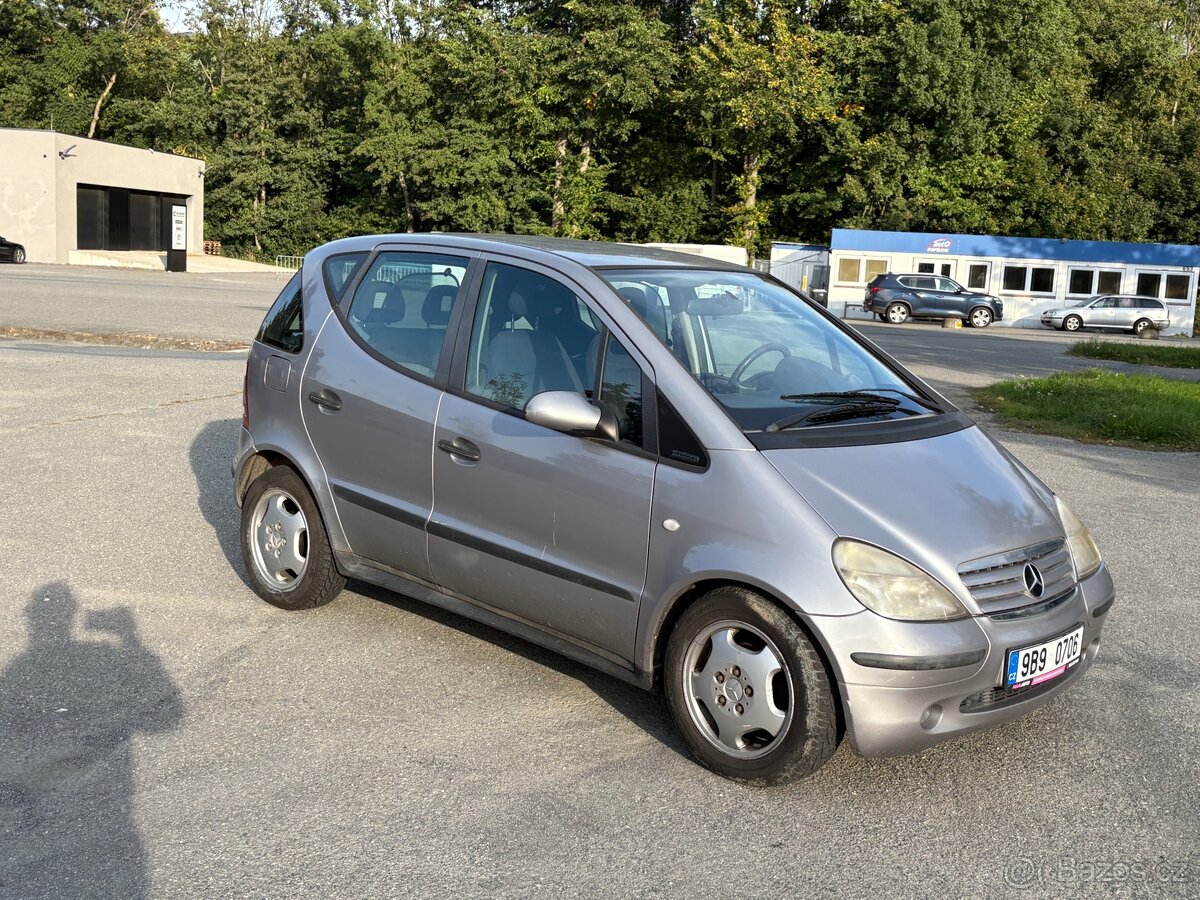 Mercedes Benz A - 2