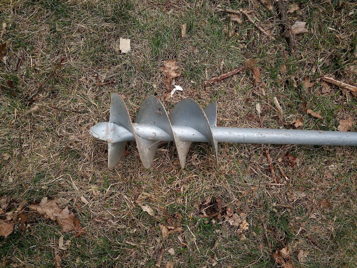 Prodám ruční vrták průměr 15cm - 2