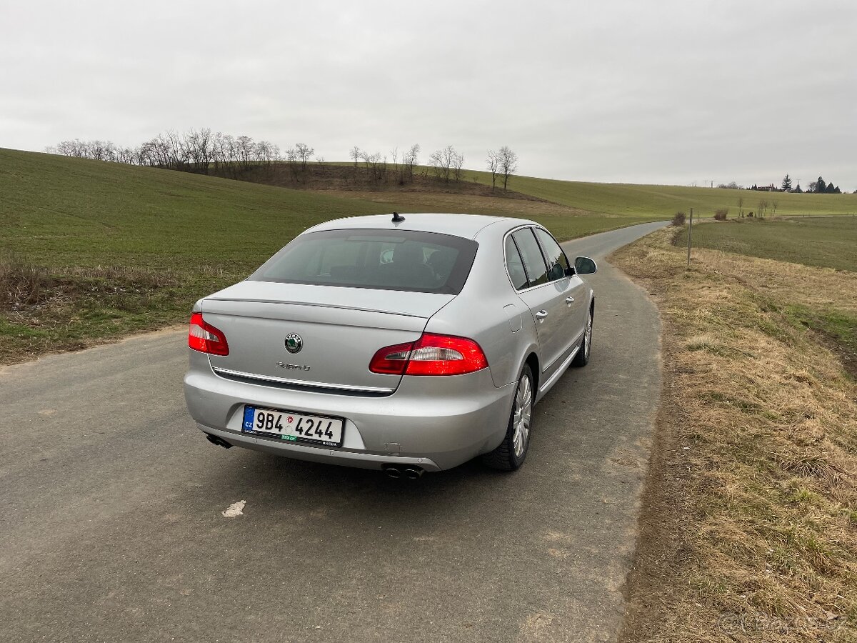 Škoda superb II 3,6 FSI - 2