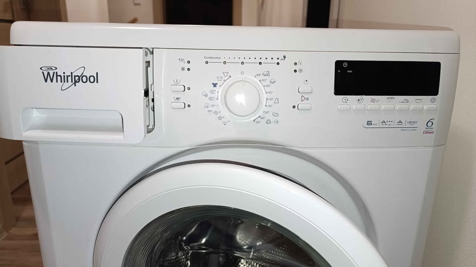 Pračka automatická Whirpool - 2